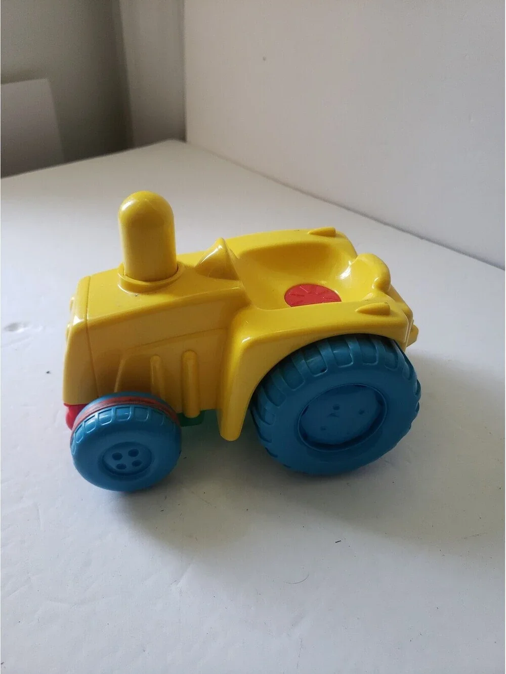 Hasbro Playskool Yellow Push & Drive Tractor Vintage 1995
